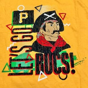Pittsburgh Pirates T-Shirt Adult Unisex XL Let’s Go Bucs Retro Logo NWOT Yellow